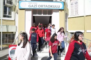 okullarda afet tatbikatlari gerceklestirildi wjx8I3vV.jpg